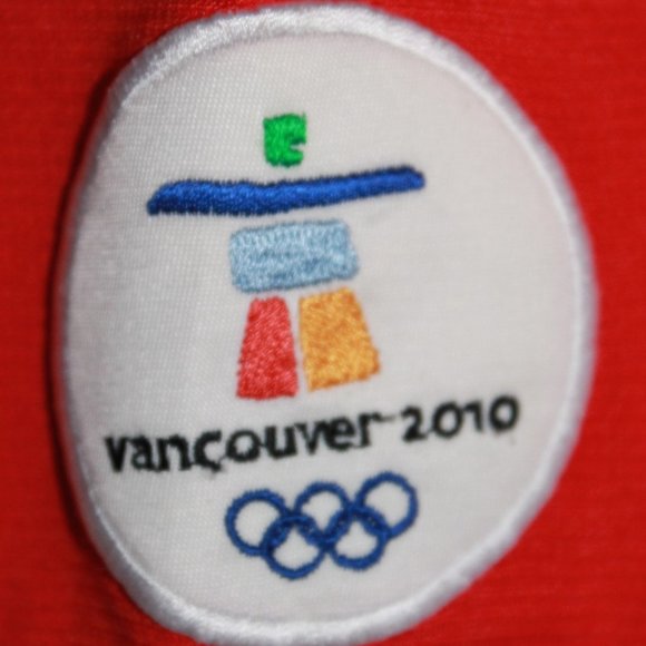 2010 Nike Team Canada #61 Rick Nash Olympic Home Jersey + Scarf - Picture 6 of 15